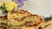 İç Harçlı Sodalı Börek Tarifi