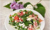 Çökelek Peynirli Kereviz Salatası Tarifi