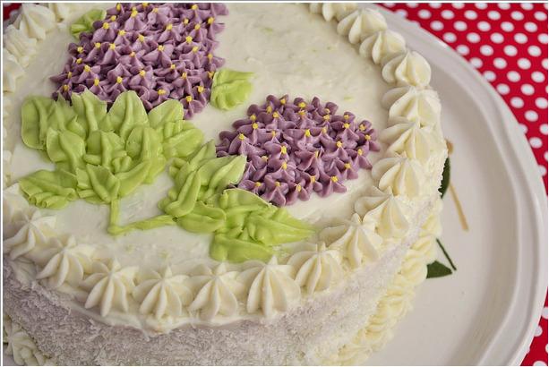 Yaş Pasta Kreması Tarifi Oktay Usta yapılışı en kolay yemek tarifleri